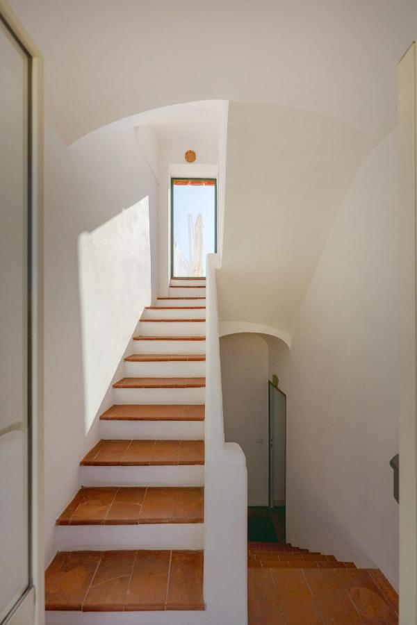 Torretta Corricella- Torretta Apartment Прочида Екстериор снимка