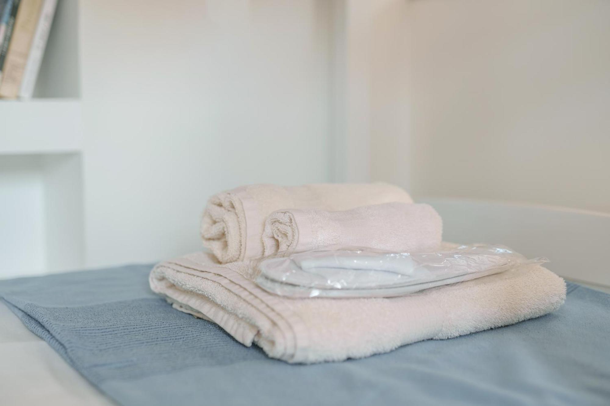 Torretta Corricella- Torretta Apartment Прочида Екстериор снимка